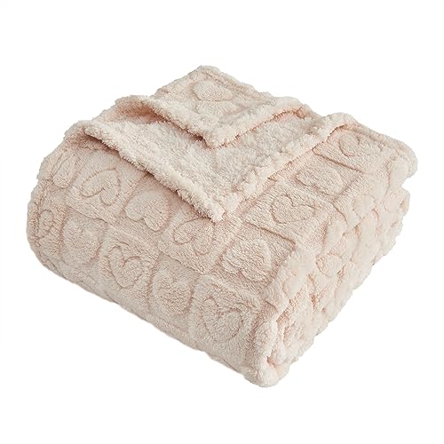 FY FIBER HOUSE Throw Blankets with Heart Checkered,Soft Warm Blankets for Lover Mom Father Gifts,Washable Lightweight Fuzzy Blanket for Couch Sofa Bed Office All Season(Beige,50'x60')