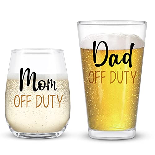 Futtumy Dad and Mom Gift Set, Dad & Mom off Duty Beer Glass and Stemless Wine Glass Combo for Dad Mom New Parents, Funny Gift for Father’s Day Mother’s Day Christmas Birthday Daily Use Baby Shower
