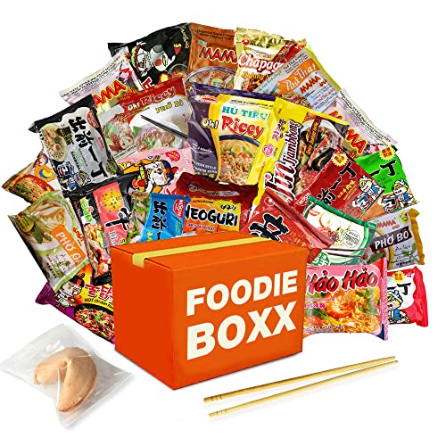 FOODIE BOXX Asian Instant Ramen Noodles Variety Pack with Cookies & Chopsticks (Original)